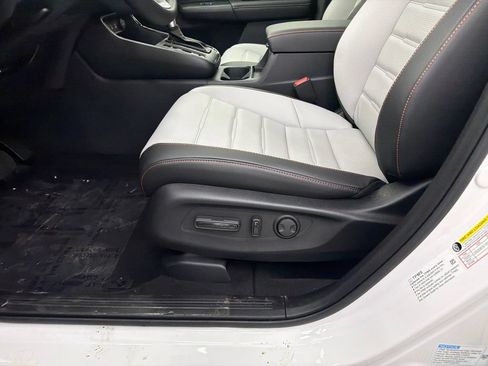 Used 2026 Honda CR-V Sport Touring image 10
