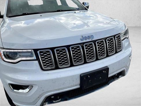 Used 2021 Jeep Grand Cherokee Overland AWD/4WD image 25