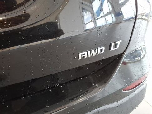 Used 2022 Chevrolet Equinox LT image 18