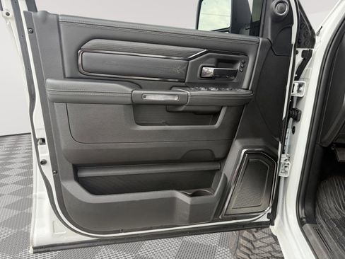 Used 2024 RAM 3500 Limited w/ Night Edition AWD/4WD image 31