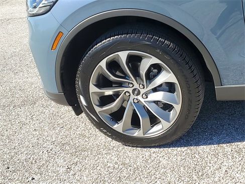 Used 2025 Lincoln Aviator Reserve w/ Illumination Package image 8