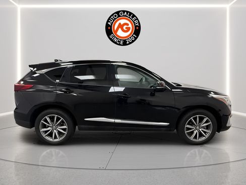 Used 2021 Acura RDX w/ Technology Package AWD/4WD image 2