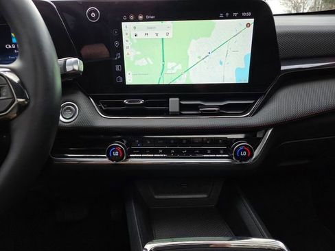 Certified 2025 Chevrolet Equinox RS w/ Safety and Technology Package image 32