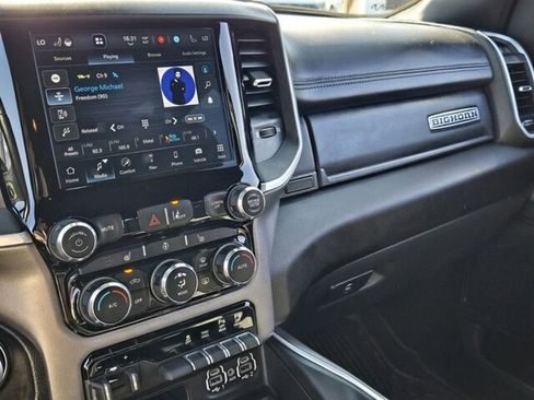 Used 2022 RAM 1500 Big Horn AWD/4WD image 28