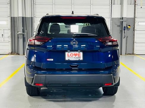 New 2026 Nissan Rogue Dark Armor FWD image 15