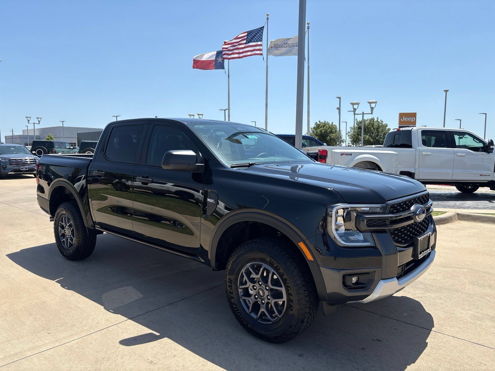 New 2026 Ford Ranger XLT w/ Equipment Group 301A High AWD/4WD image 8