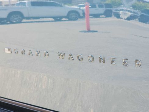 New 2026 Jeep Grand Wagoneer 4WD image 17