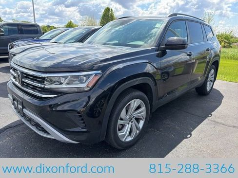 Used 2023 Volkswagen Atlas SE AWD/4WD image 1
