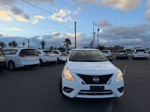 Used 2016 Nissan Versa S image 12