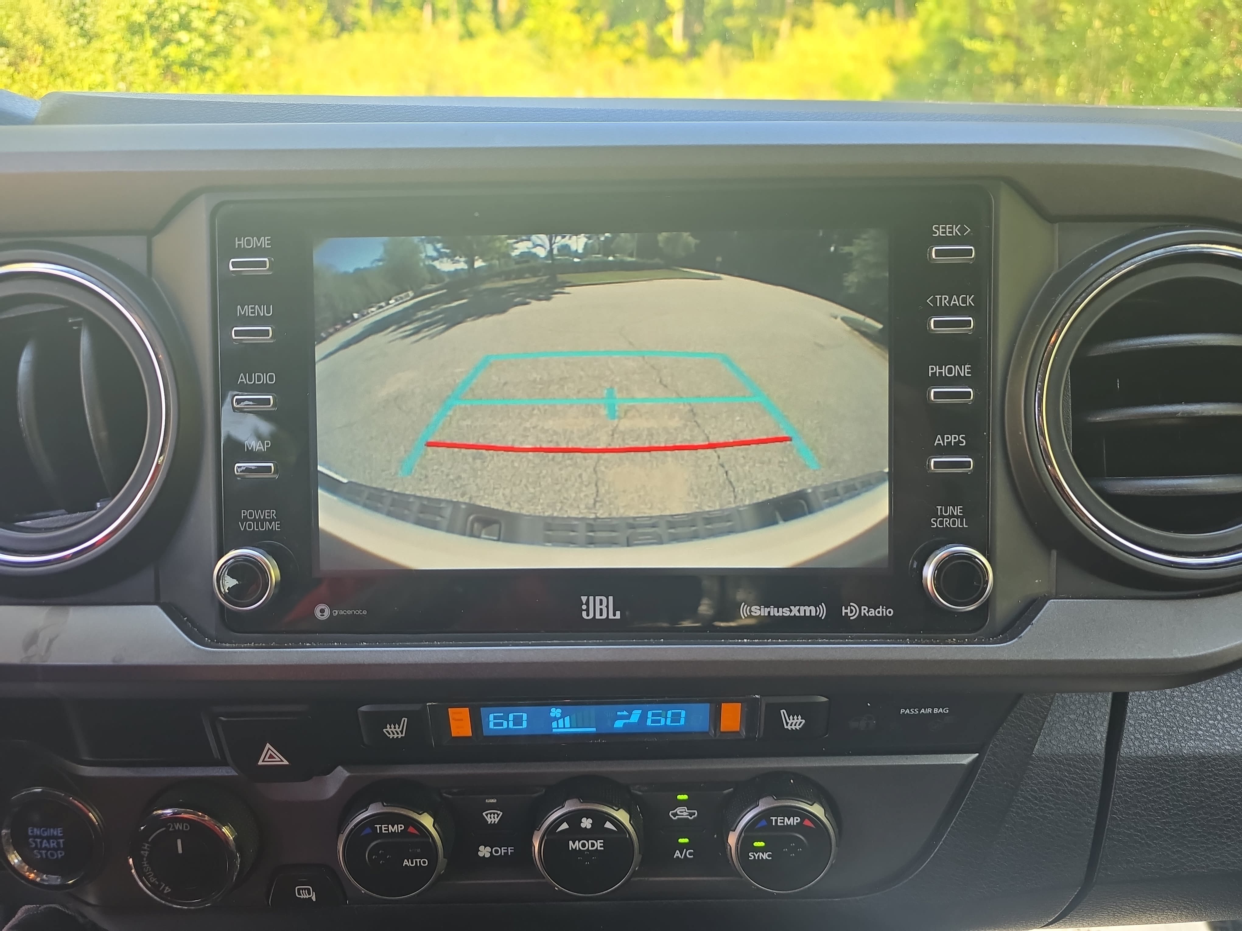 Used 2020 Toyota Tacoma TRD Sport w/ TRD Premium Sport Package AWD/4WD image 21