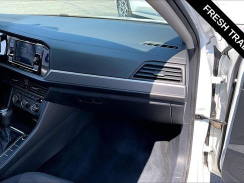Used 2022 Volkswagen Jetta S FWD image 23