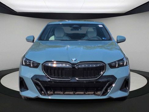 New 2026 BMW 530i xDrive AWD/4WD image 3