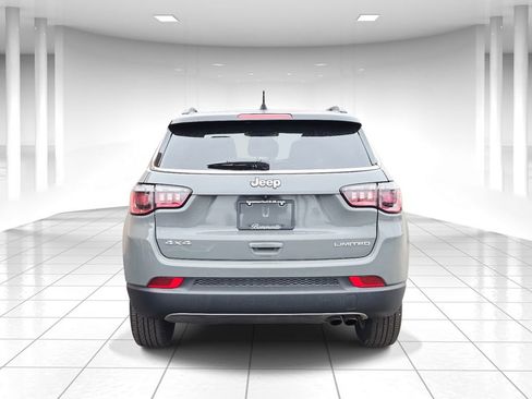 Used 2022 Jeep Compass Limited w/ Sun and Sound Group image 4