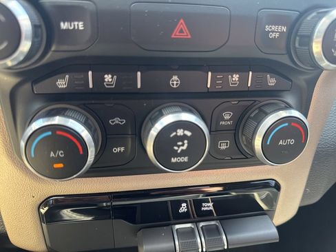 Certified 2022 RAM 1500 Laramie AWD/4WD image 14