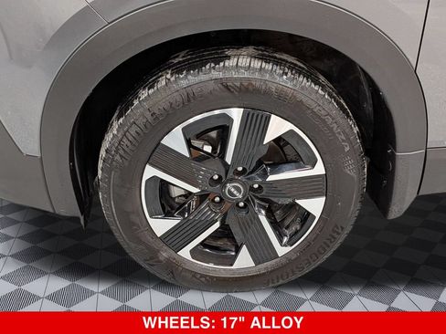 Certified 2025 Nissan Kicks SV w/ SV Premium Package AWD/4WD image 11
