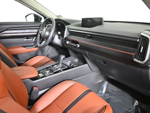 Used 2025 MAZDA CX-50 Meridian Edition w/ Apex Package image 15