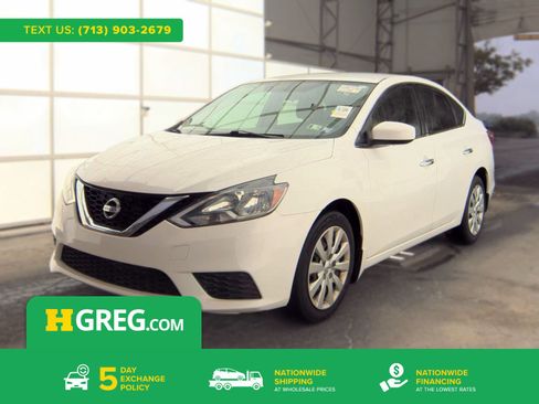 Used 2017 Nissan Sentra S FWD image 1
