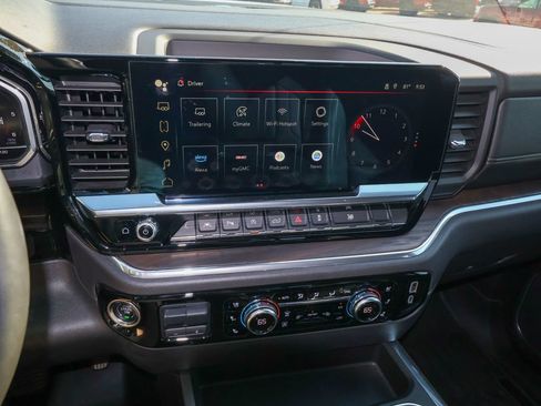 Used 2024 GMC Sierra 1500 SLT w/ SLT Premium Package AWD/4WD image 14