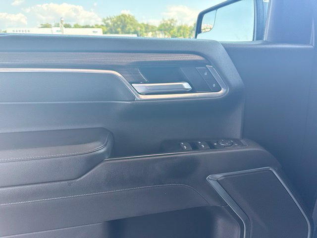 Used 2022 Chevrolet Silverado 1500 LT w/ Protection Package AWD/4WD image 11