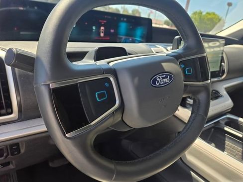 Certified 2025 Ford Expedition Active RWD image 18