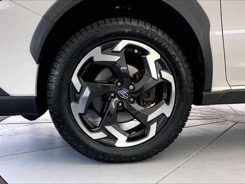 Used 2023 Subaru Crosstrek 2.5i Limited w/ Moonroof Package AWD/4WD image 9