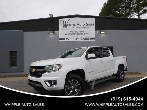 Used 2019 Chevrolet Colorado Z71 image 1