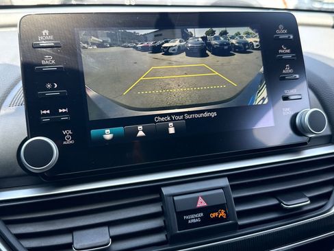 Used 2020 Honda Accord Sport image 29