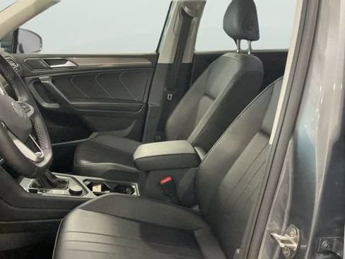 Certified 2024 Volkswagen Tiguan SE AWD/4WD image 21