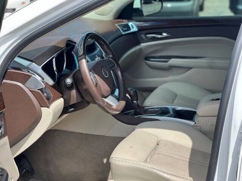 Used 2012 Cadillac SRX Luxury image 12