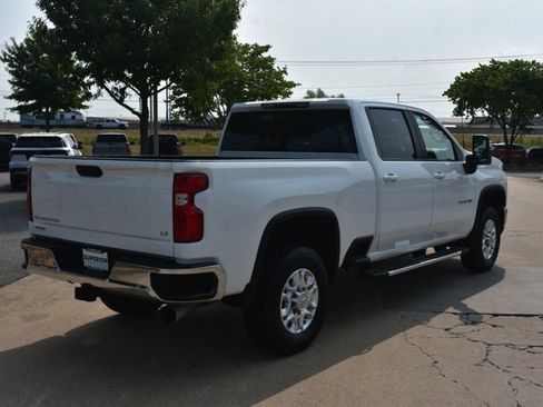 Used 2024 Chevrolet Silverado 2500 LT AWD/4WD image 5