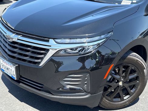 Used 2022 Chevrolet Equinox LS w/ LPO, Cargo Package FWD image 3