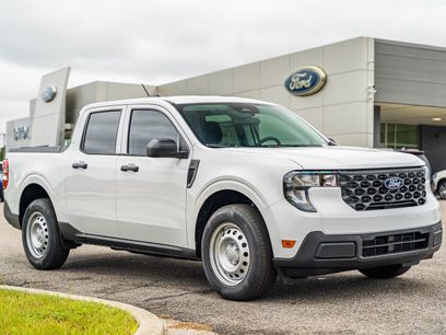 New 2025 Ford Maverick XL