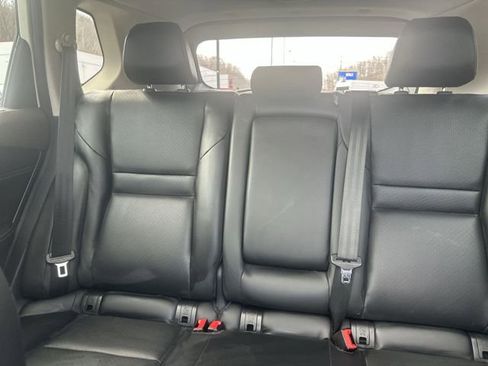 Used 2023 Nissan Rogue SV w/ SV Premium B Package image 28