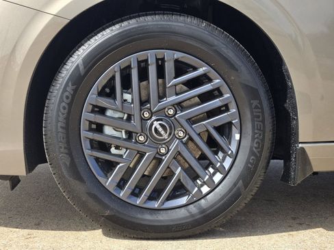 New 2026 Nissan Sentra SV w/ Floor Mat Package FWD image 11