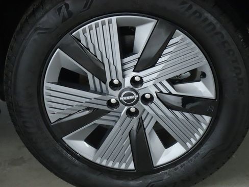 Certified 2025 Nissan Murano SL image 42