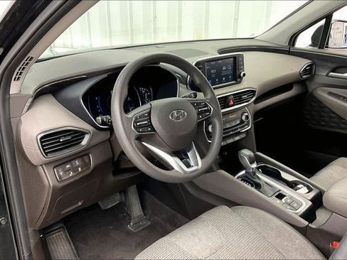 Used 2019 Hyundai Santa Fe SEL AWD/4WD image 16