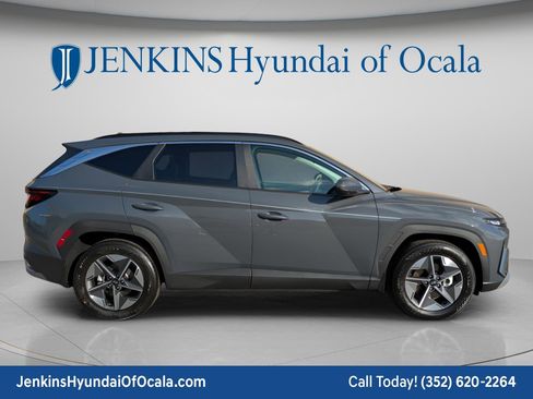 New 2026 Hyundai Tucson SEL FWD image 2