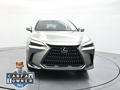 Used 2023 Lexus NX 250 FWD image 2