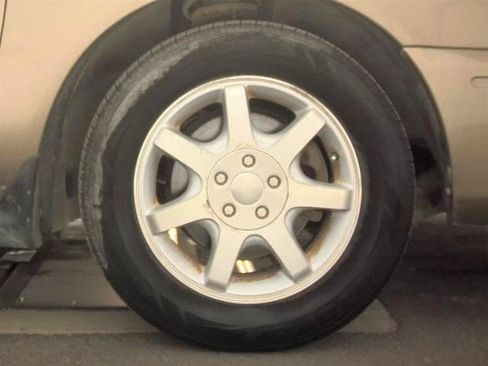 Used 2006 Ford Taurus SEL FWD image 10