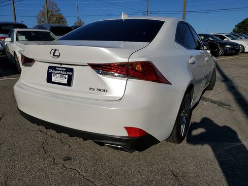 Used 2020 Lexus IS 300 w/ Accessory Package 2 image 7