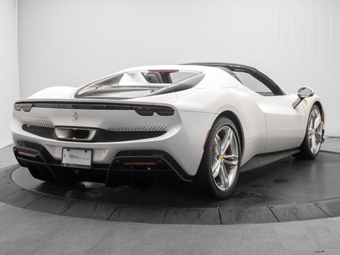 Used 2025 Ferrari 296 GTS RWD image 3