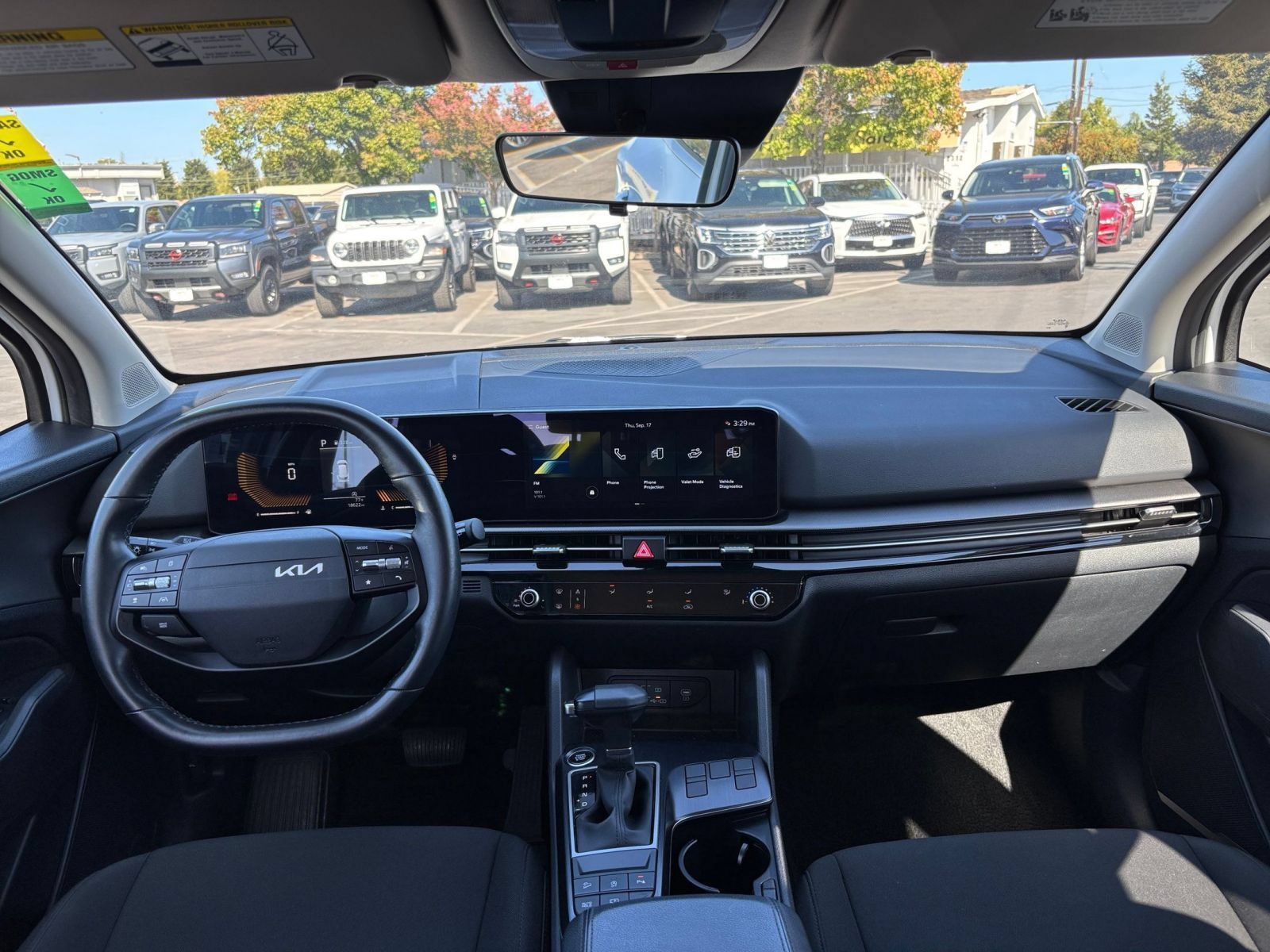 Used 2026 Kia Sportage LX FWD image 32