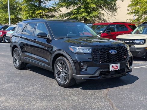 New 2025 Ford Explorer ST w/ Sun And Sound Package image 2