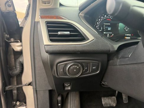 Used 2016 Lincoln MKZ w/ Equipment Group 200A Select image 21