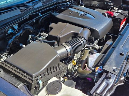 Used 2023 Toyota Tacoma 4x4 Double Cab w/ Trail Edition image 24