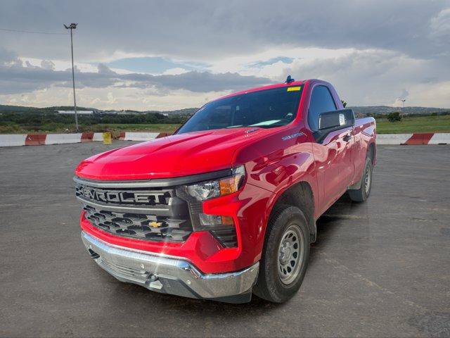 Used 2026 Chevrolet Silverado 1500 W/T w/ WT Safety Package AWD/4WD image 4