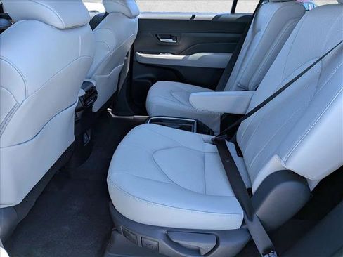 New 2026 Toyota Grand Highlander AWD image 15