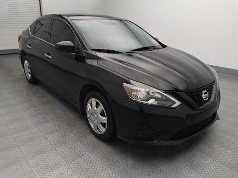 Used 2018 Nissan Sentra S FWD image 13