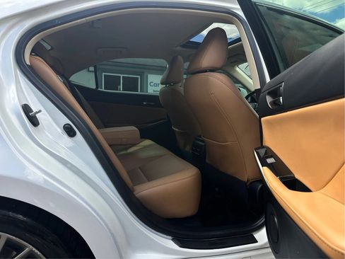 Used 2015 Lexus IS 250 w/ Navigation System Package RWD image 15