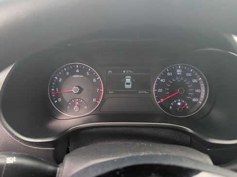 Used 2023 Kia Forte LXS w/ LXS Technology Package FWD image 8